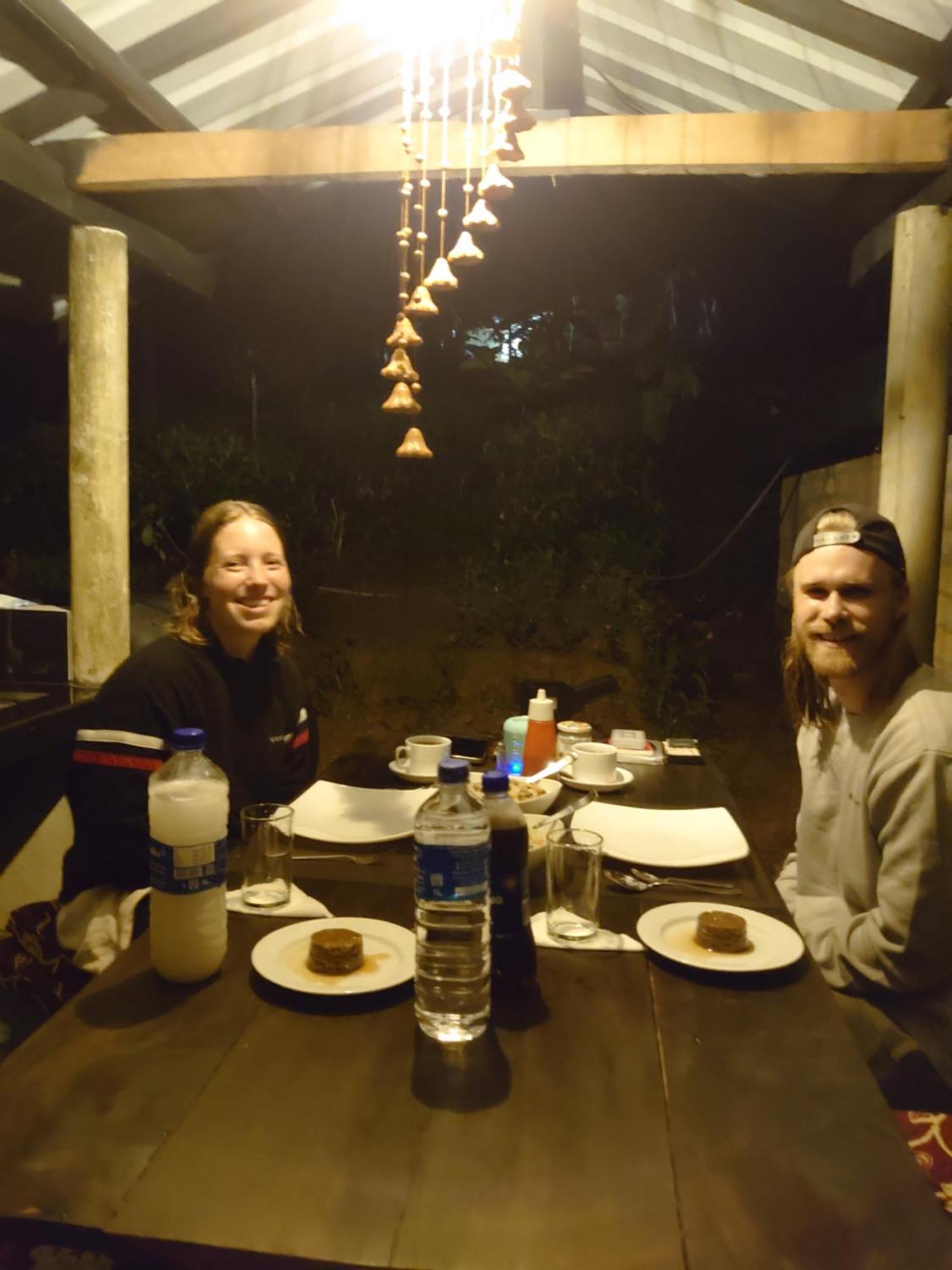 Rainforest Cabin 代尼耶耶 外观 照片